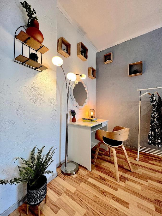 Elbling Apartment Mit Terrasse - Netflix - Parkplatz - Weinbergblick Meißen Εξωτερικό φωτογραφία