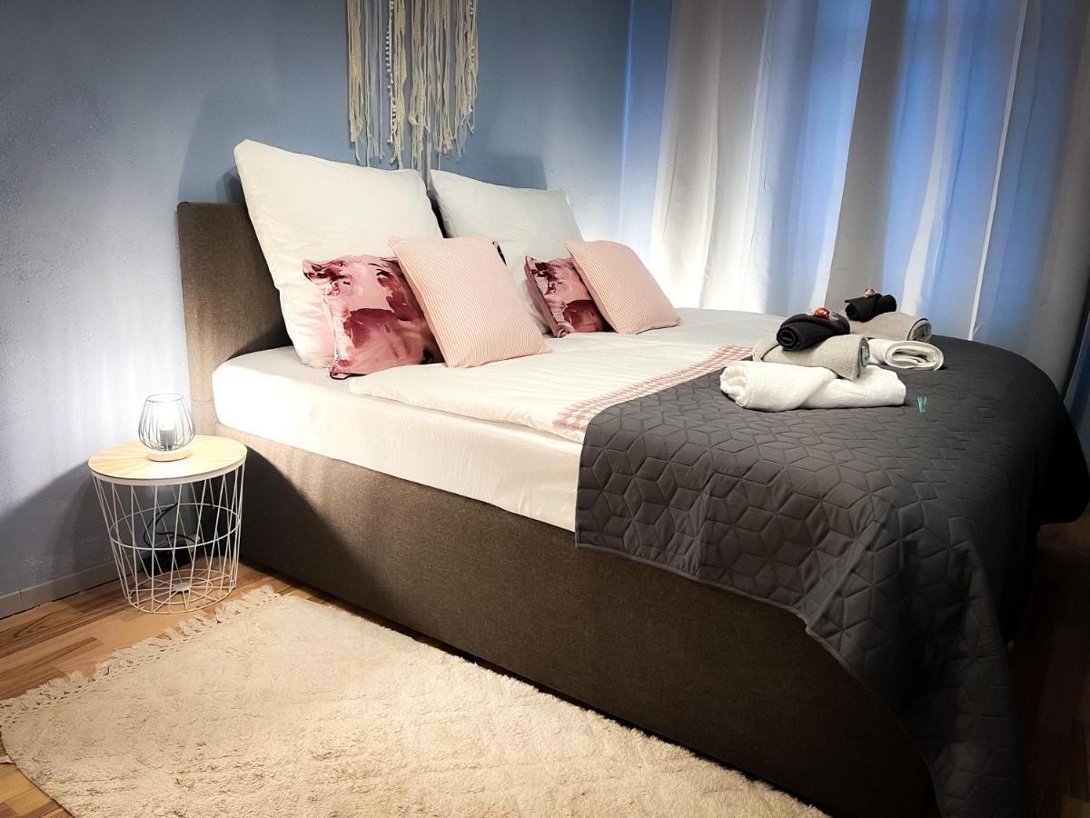 Elbling Apartment Mit Terrasse - Netflix - Parkplatz - Weinbergblick Meißen Εξωτερικό φωτογραφία