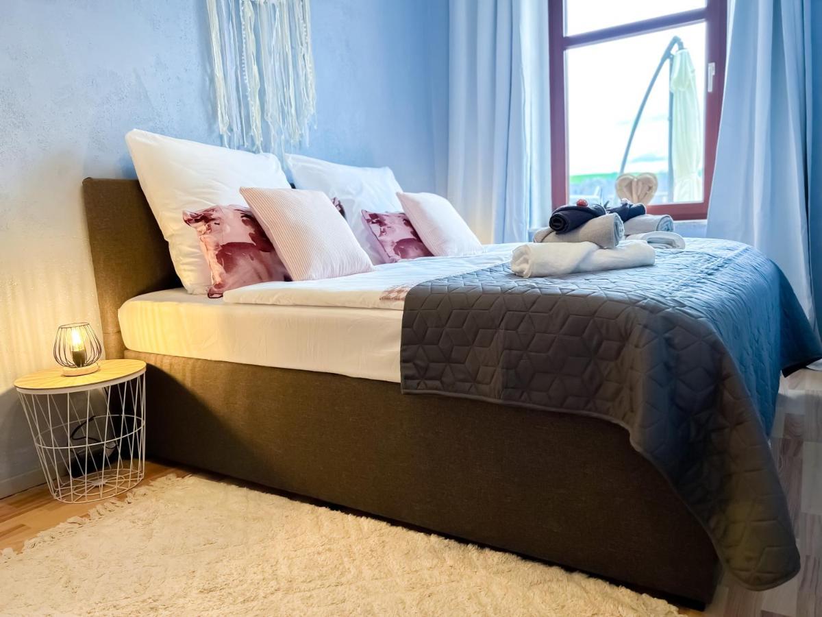 Elbling Apartment Mit Terrasse - Netflix - Parkplatz - Weinbergblick Meißen Εξωτερικό φωτογραφία