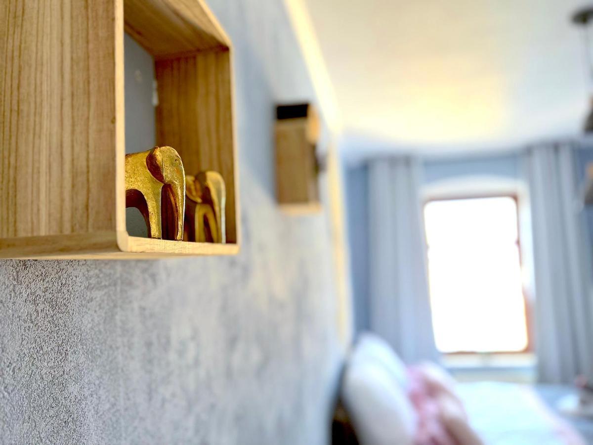 Elbling Apartment Mit Terrasse - Netflix - Parkplatz - Weinbergblick Meißen Εξωτερικό φωτογραφία